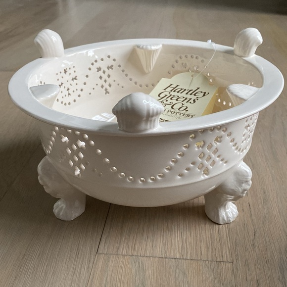 Hartley Greens Leeds Pottery Chocolate Kettle and Lid with Stand - Picture 5 of 12